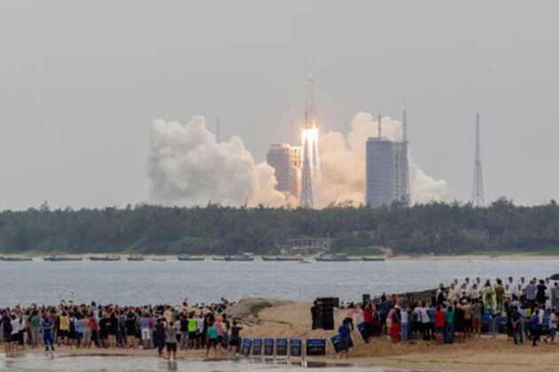Estos podrían ser los riesgos del regreso del cohete chino a la Tierra