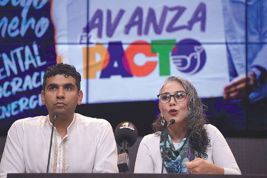 Los congresistas David Racero y María José Pizarro, del Pacto Histórico, salieron en defensa de la administración del presidente Gustavo Petro.