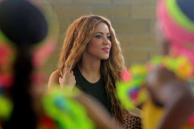 Bailarín contó cómo fue trabajar con Shakira en “Monotonía”: “No podíamos mirarla”
