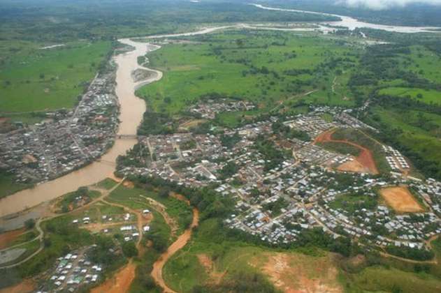 Denuncian masacre y desplazamiento forzado de 160 personas en Tarazá, Antioquia