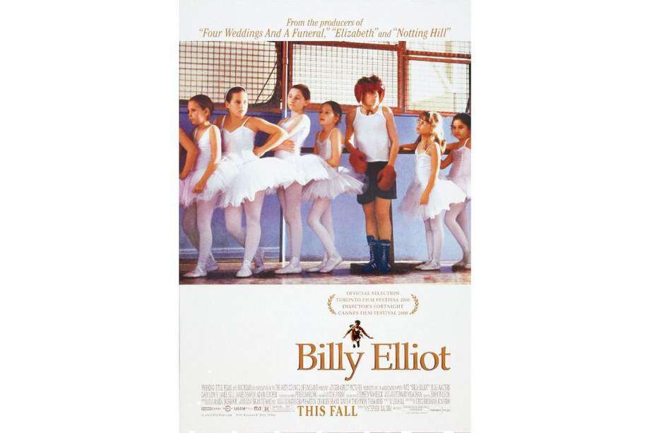 Billy Elliot, película dirigida por Stephen Daldry, cuenta la historia de un niño que, en medio de una crisis minera, encuentra su pasión por el ballet.