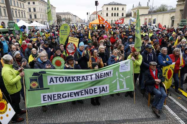 Celebración en Munich por cierre total de centrales nucleares
