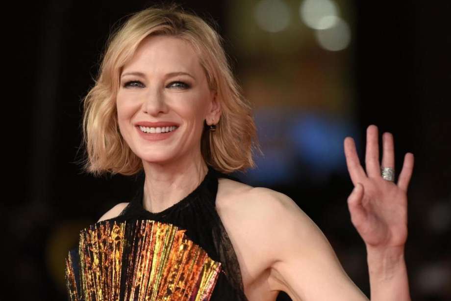 Cate Blanchett es una actriz australiana de cine y teatro. Es una de las pocas actrices que han ganado los cuatro premios más importantes del cine: dos Premios Óscar, cuatro Globos de Oro, tres Premios BAFTA y tres Premios del Sindicato de Actores. 