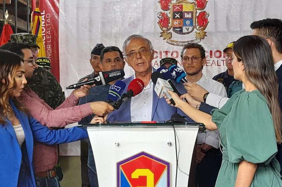 El ministro Iván Velásquez dio este ultimátum al término del consejo de seguridad en Cali, realizado este sábado.
