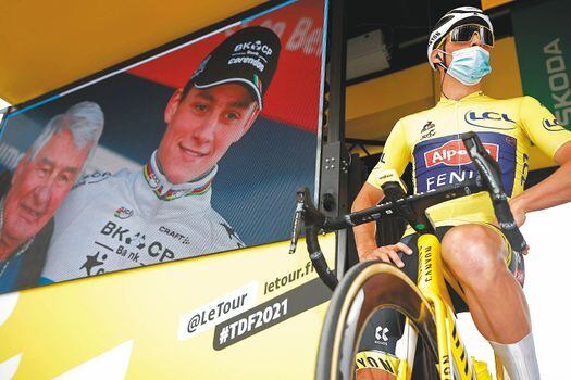 Poulidor ganó siete etapas del Tour, pero nunca le alcanzó para vestir la camiseta amarilla.  / AFP
