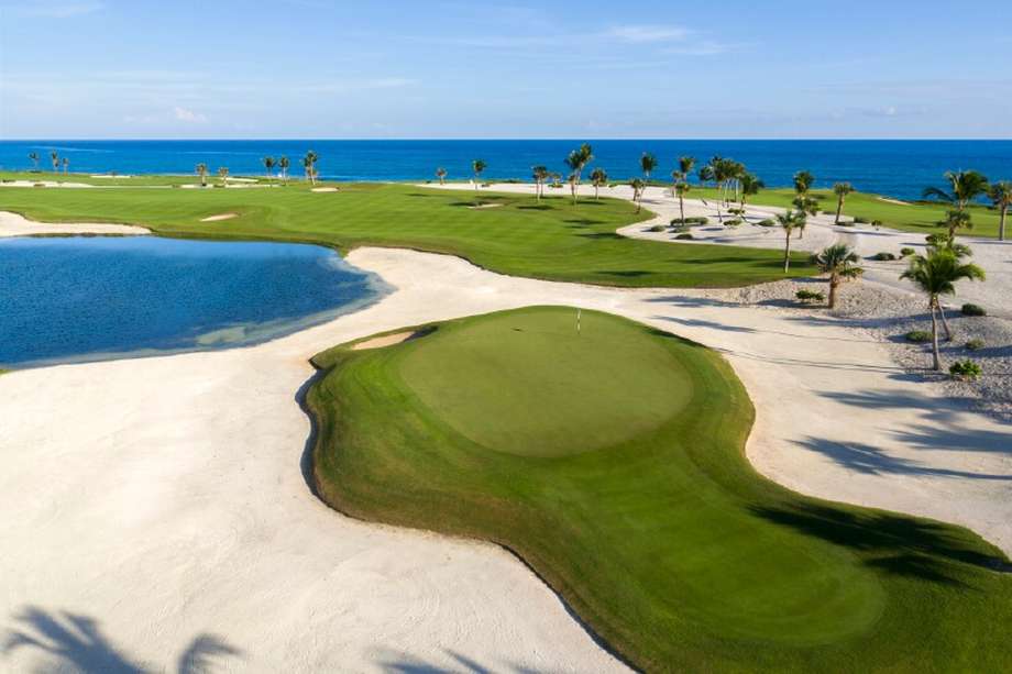 Punta Espada, uno de los mejores campos de golf de todo el Caribe. / Evan Schiller Photography