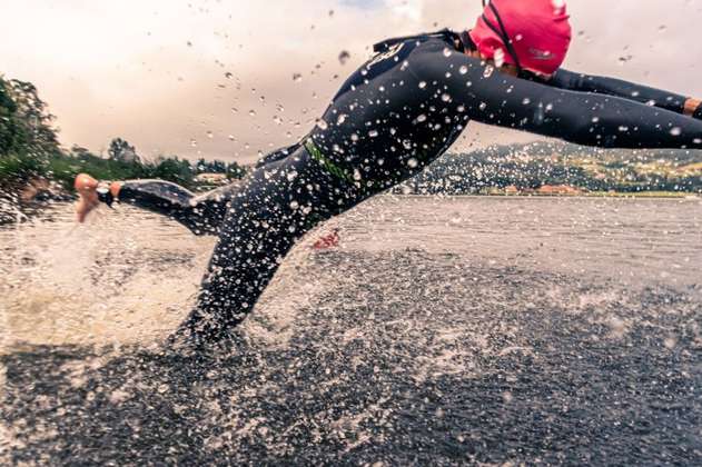 Alertan sobre afección pulmonar para nadadores en aguas abiertas