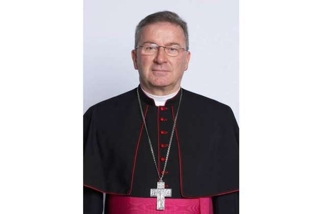 El caso de Luigi Ventura, exnuncio Vaticano en Francia, quien será juzgado por abuso sexual