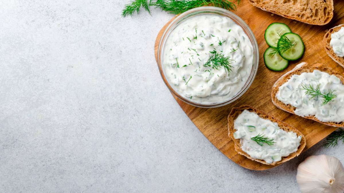 Receta saludable: 3 salsas con yogurt griego para tus aderezos | Revista  Cromos