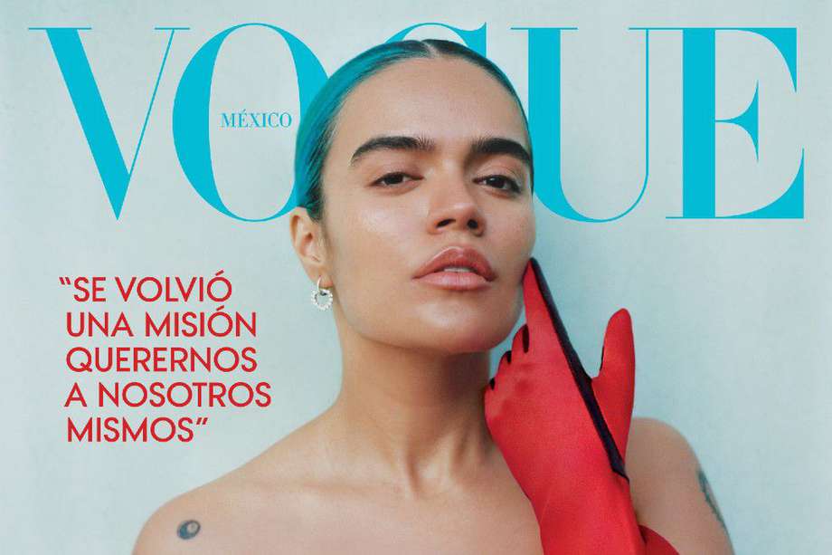 Karol G en la portada de Vogue México.