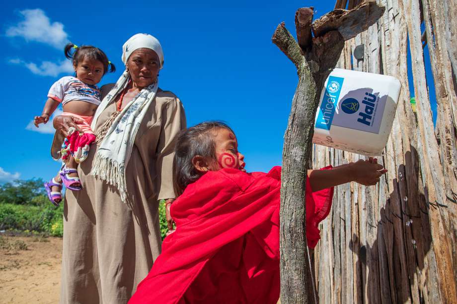 UNICEF, la Fundación Baxter y la Fundación Halü apoyan a las autoridades departamentales para fortalecer las capacidades de los equipos técnicos en el diseño de iniciativas de agua, saneamiento e higiene. / Fotos: Cortesía, Iván Sánchez