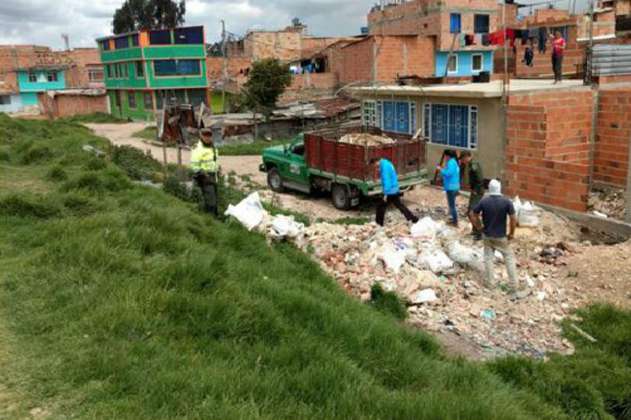 Van 66 capturados en Bogotá por arrojar escombros y contaminar el ambiente