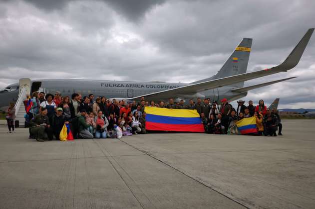 Segundo vuelo humanitario desde Israel aterrizó en Bogotá