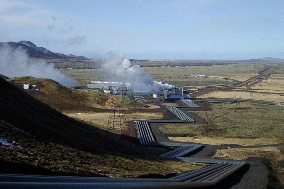Esta es la planta geotérmica de Islandia donde se desarrolla el experimento CarbFix. / Wikimedia