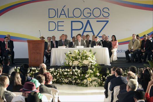 Este martes se reanudan las conversaciones de paz con el Eln, en Quito. El nuevo equipo negociador del Gobierno tiene instrucciones de hacer lo posible para prorrogar el cese bilateral. / Archivo