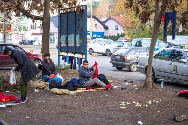 Bosnia, un callejón sin salida para los refugiados en ruta a Europa central