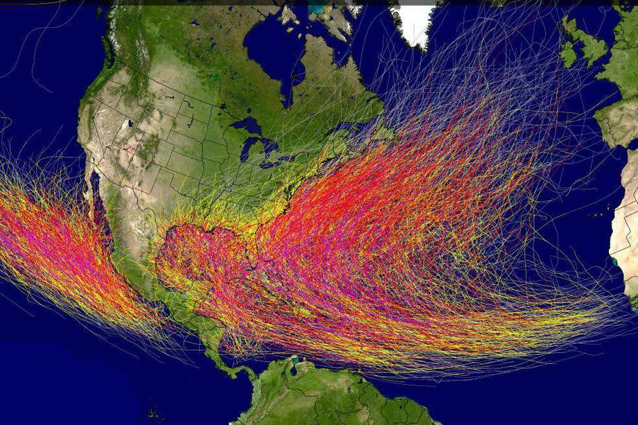Trayectorias de los huracanes en el hemisferio occidental desde 1851 en el Atlántico y desde 1949 en el Pacífico.