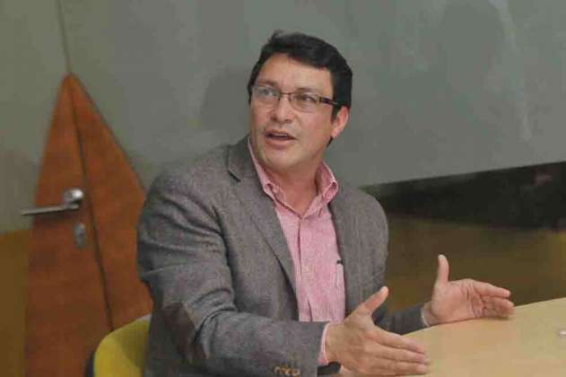 Carlos Caicedo propone educación superior gratuita 
