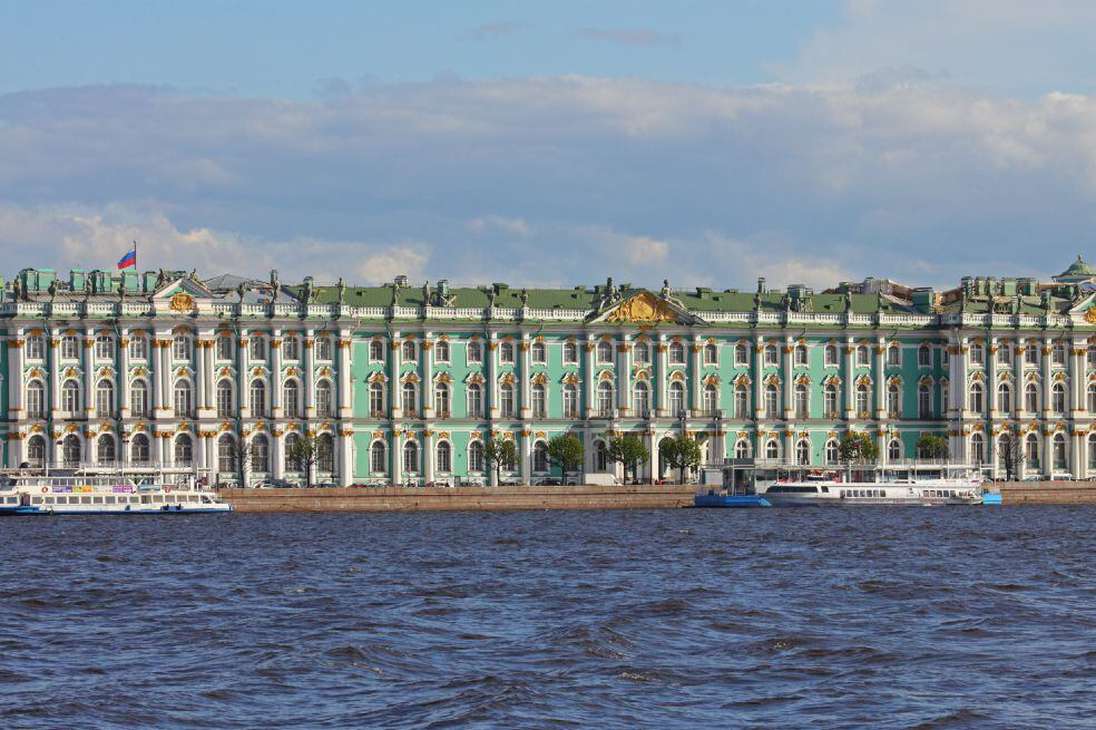 El museo Hermitage de San Petersburgo es uno de los más importantes del mundo, con una colección formada por más de tres millones de obras de arte.