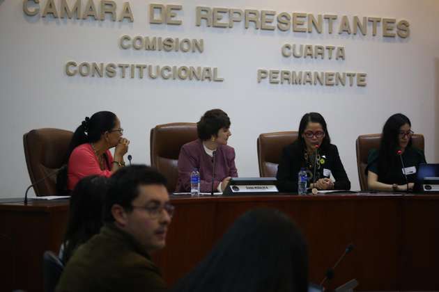 Debate de control político a Minvivienda cuestionó la baja ejecución en el sector