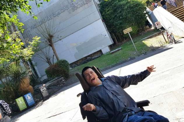 La UNAM integra al primer profesor con discapacidad motriz