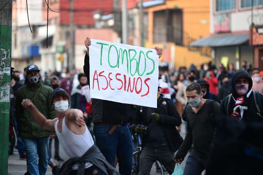 Disturbios tras la muerte de Javier Ordóñez, tras abuso de la fuerza policial.