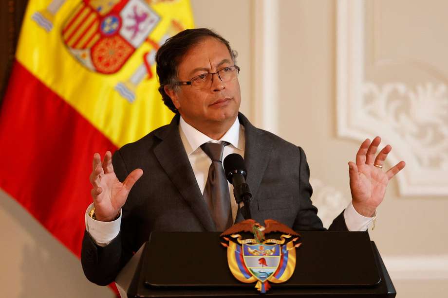 El presidente Gustavo Petro habló sobre el proceso de buscar una paz total durante el encuentro con el presidente del gobierno de España, Pedro Sánchez.