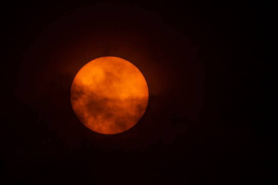 La energía del eclipse de luna durará 15 días. Descubre cómo afectará a tu signo.