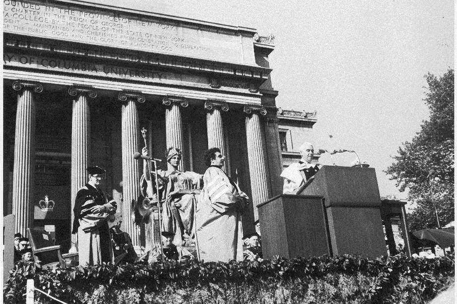 García Márquez en la Universidad de Columbia cuando fue investido como doctor honoris causa.  / Archivo  - El Espectador