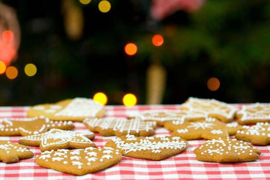 Un clásico navideño: galletas de jengibre y canela