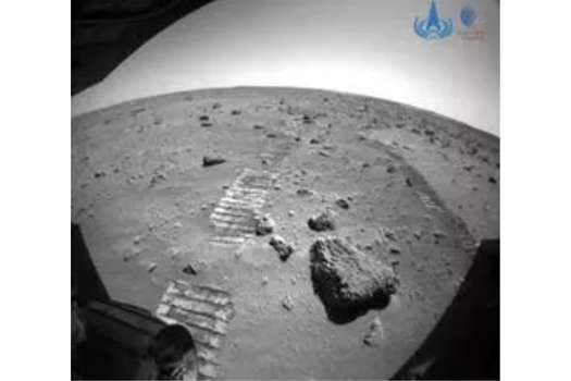 Investigaciones anteriores sugirieron que el clima marciano ha cambiado con el tiempo, pero la incapacidad de medir y muestrear directamente formaciones geológicas en Marte limitó la capacidad de los científicos para validar y caracterizar mejor los procesos climáticos del planeta.