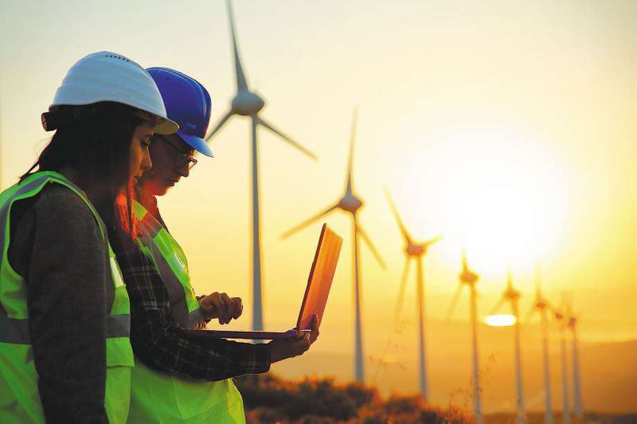 Las energías renovables generarán más de 20 millones de empleos para el año 2030.  / Getty Images