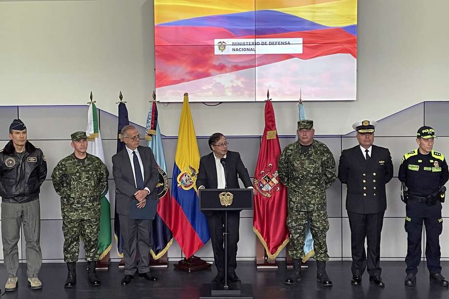 El presidente Gustavo Petro nombró el pasado viernes la nueva cúpula militar. El general Henry Armando Sanabria Cely será el encargado de dirigir la Policía Nacional. 