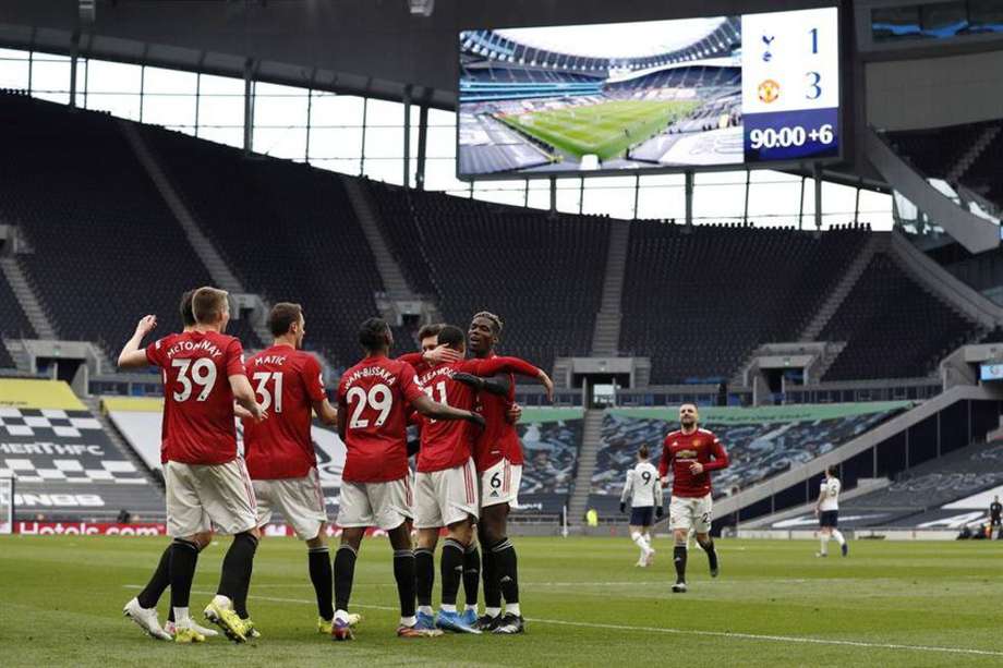 Manchester United derrotó al Tottenham por 3-1 en condición de visitante por la fecha 31 de la Premier League.