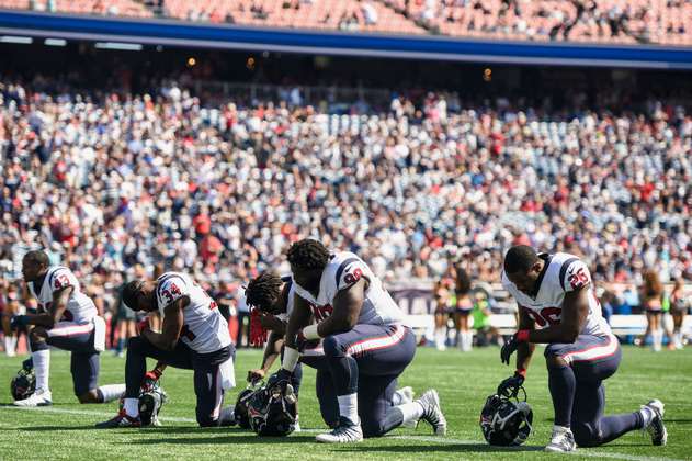 Jugadores de NFL desafían a Donald Trump y continúan protestas
