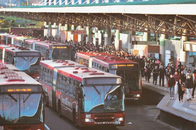 Admiten tutela de fabricante de buses eléctricos por último lote de Transmilenio