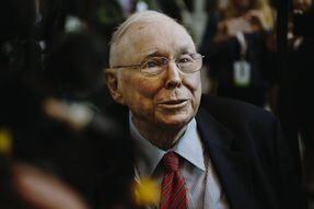 Fallece a los 99 años Charlie Munger, socio empresarial de Warren Buffet