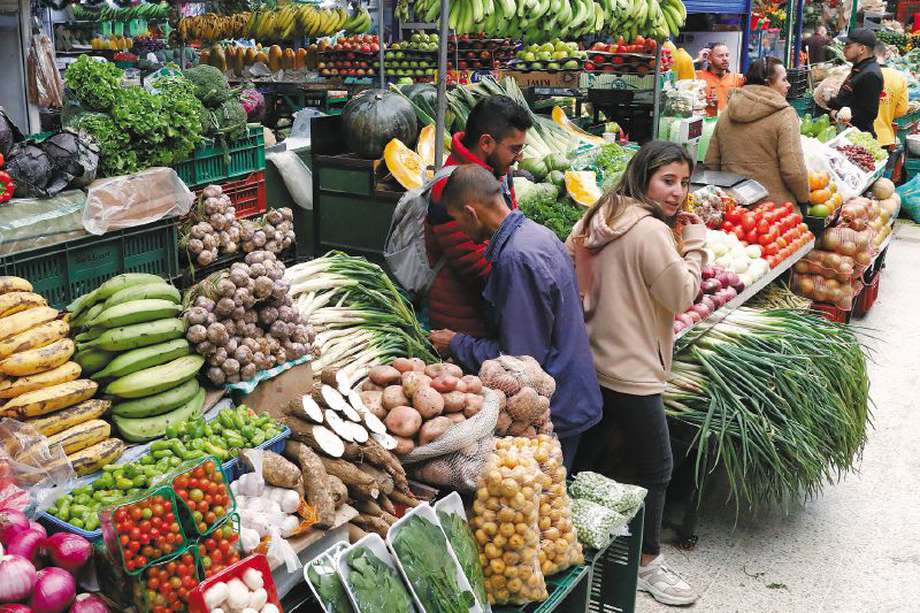 Según Frubana, durante su operación en Colombia llegaron a comprar "más de 90 toneladas diarias de frutas y verduras a campesinos
locales" para venderle a "más de 30,000 restaurantes". EFE/ Carlos Ortega
