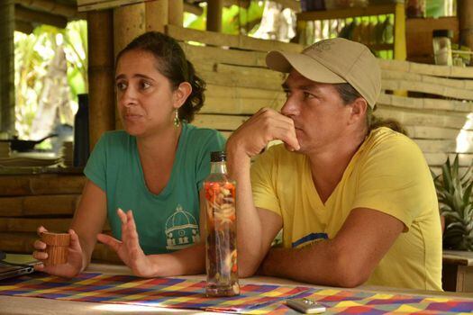 Lorena Duque y Edison Arboleda empezaron a transformar este predio que compraron hace 8 años en esta reserva de la sociedad civil, llamada Zafra.  / Fotos: Cortesía WWF 