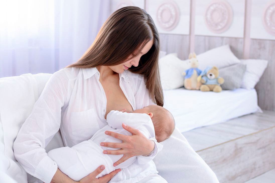 ¿Qué es la lactancia materna y los beneficios? Consejos para mamás