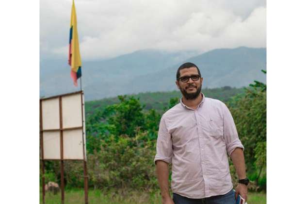 No iba a quedarme en Barranquilla esperando a que me mataran: profesor Luis Trejos
