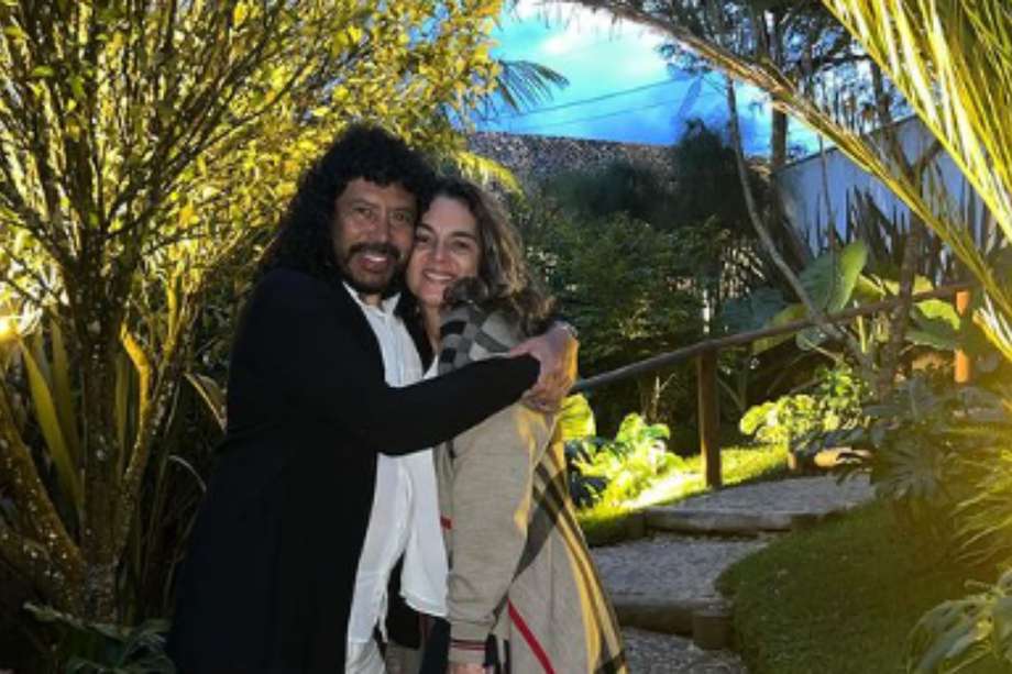 René Higuita y su esposa, Magnolia Echeverri, son padres de dos hijos: Andrés y Pamela.