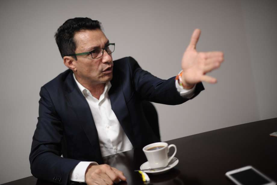Carlos Caicedo tuvo un cruce de palabras con el ministro Diego Molano. 