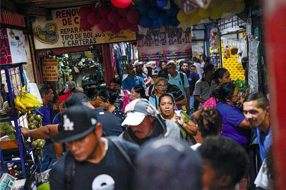 En Venezuela la pobreza tuvo cinco años consecutivos de aumento; en 2020 tocó techo al llegar al 92,9 %.