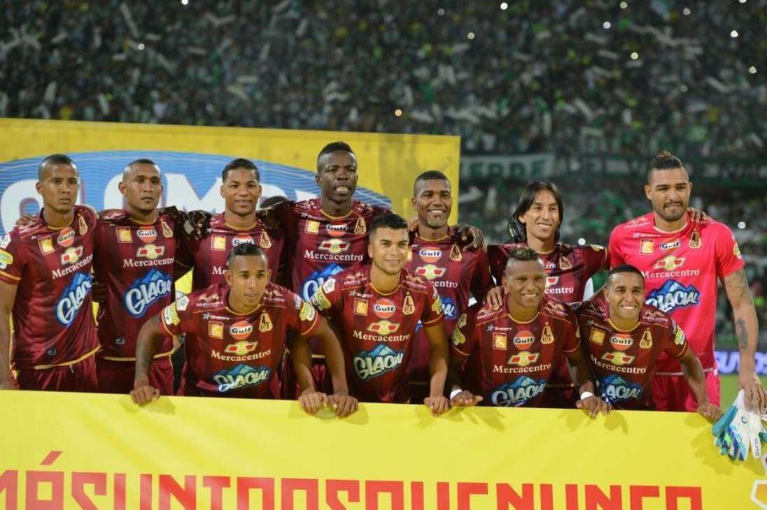 El equipo Vinotinto y oro alcanzó este domingo contra Millonarios en Bogotá su tercera estrella. Los de Ibagué le han ganado en las finales a Atlético Nacional, Millonarios y Deportivo Cali.