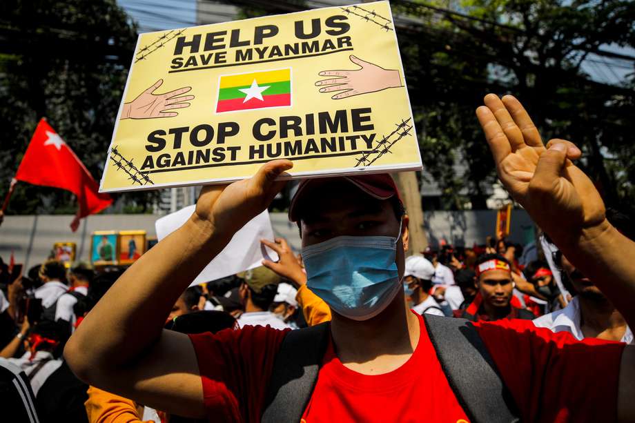 Más de 3.000 civiles han muerto desde que se llevó a cabo el golpe militar que depuso al Gobierno en Birmania.