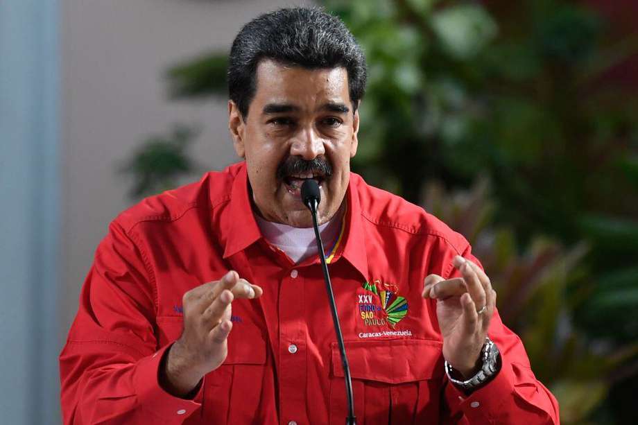 El presidente Nicolás Maduro dice que Venezuela irá a elecciones el 6 de diciembre, que no serán aplazadas. 