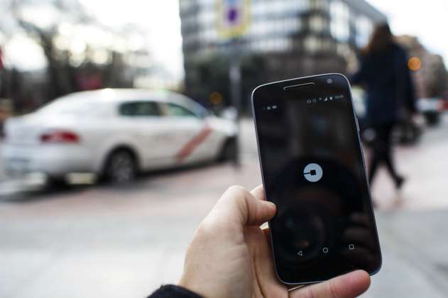 Uber investigará a conductora que agredió a patrullera en Bogotá 