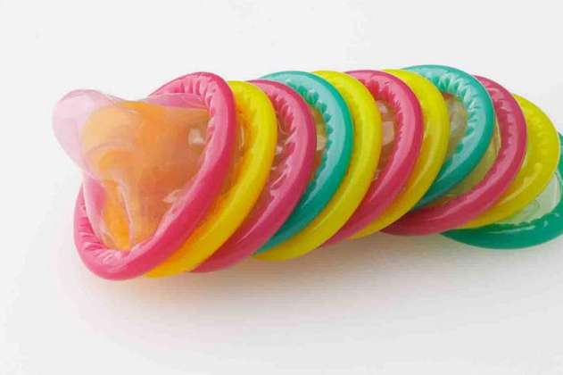 Today empieza a retirar del mercado más de 96.000 condones con orificios