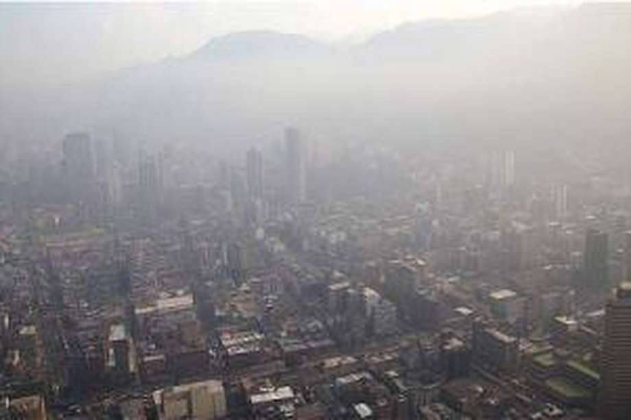 Los incendios reportados del 5 y 6 de marzo llevaron a la Alcaldía Mayor de Bogotá a decretar alerta por calidad de aire.